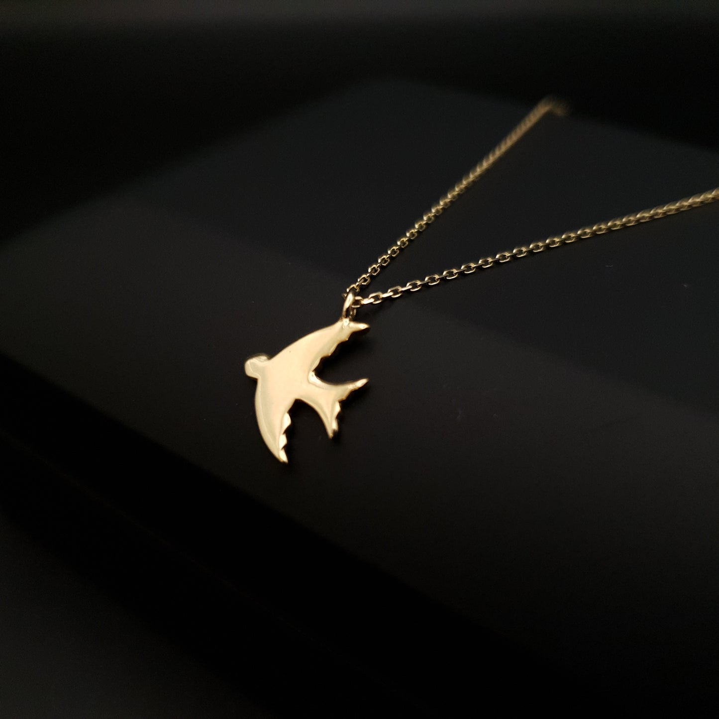 18K Real Gold Swallow Necklace, Swallow Pendant, best gift for her, Swallow design necklace, bird design necklace, birthday gift