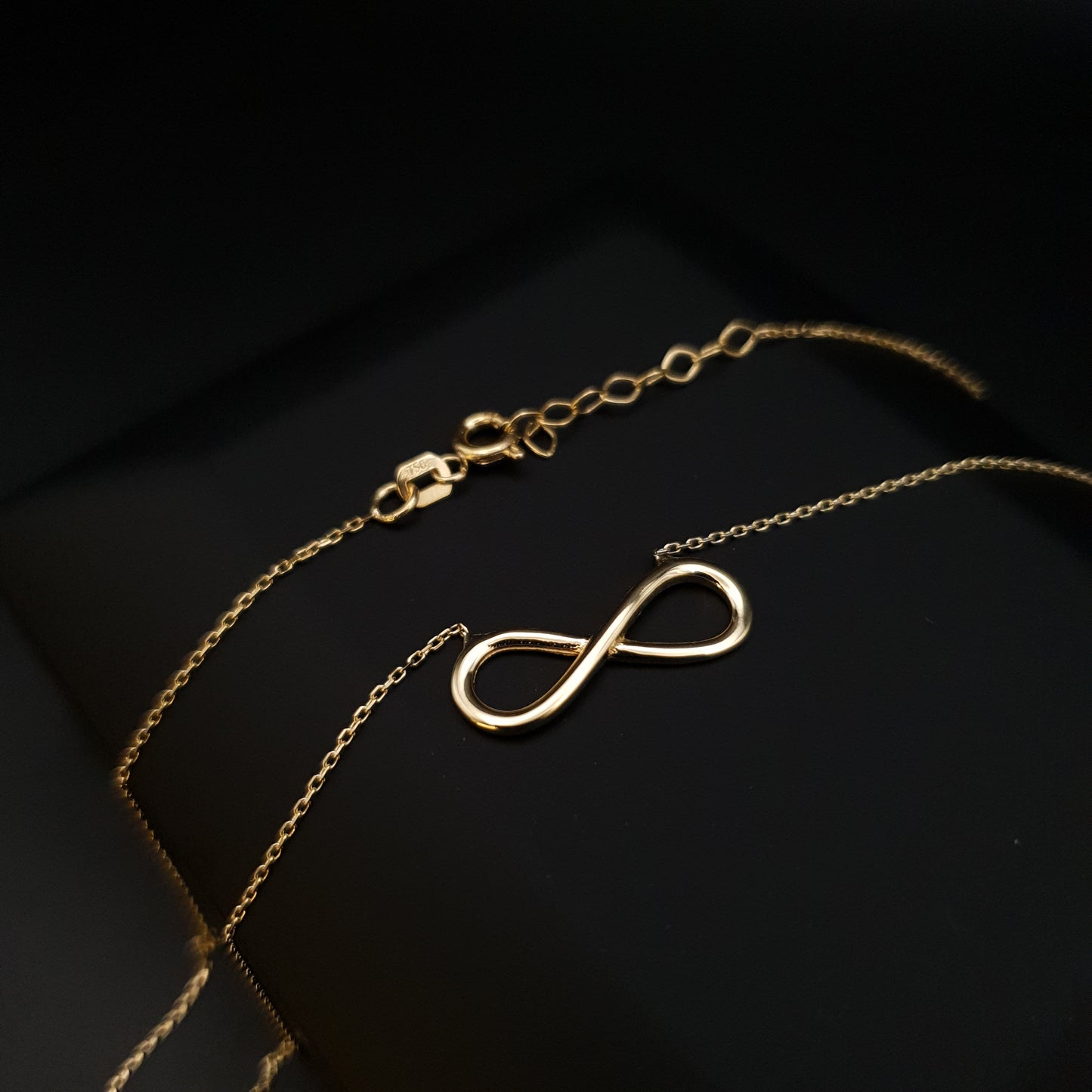 18K Real Solid Gold Infinity Necklace, Eternity Pendant, modern Design Endlessness Necklace, Touchy Fashion, Gift for Her