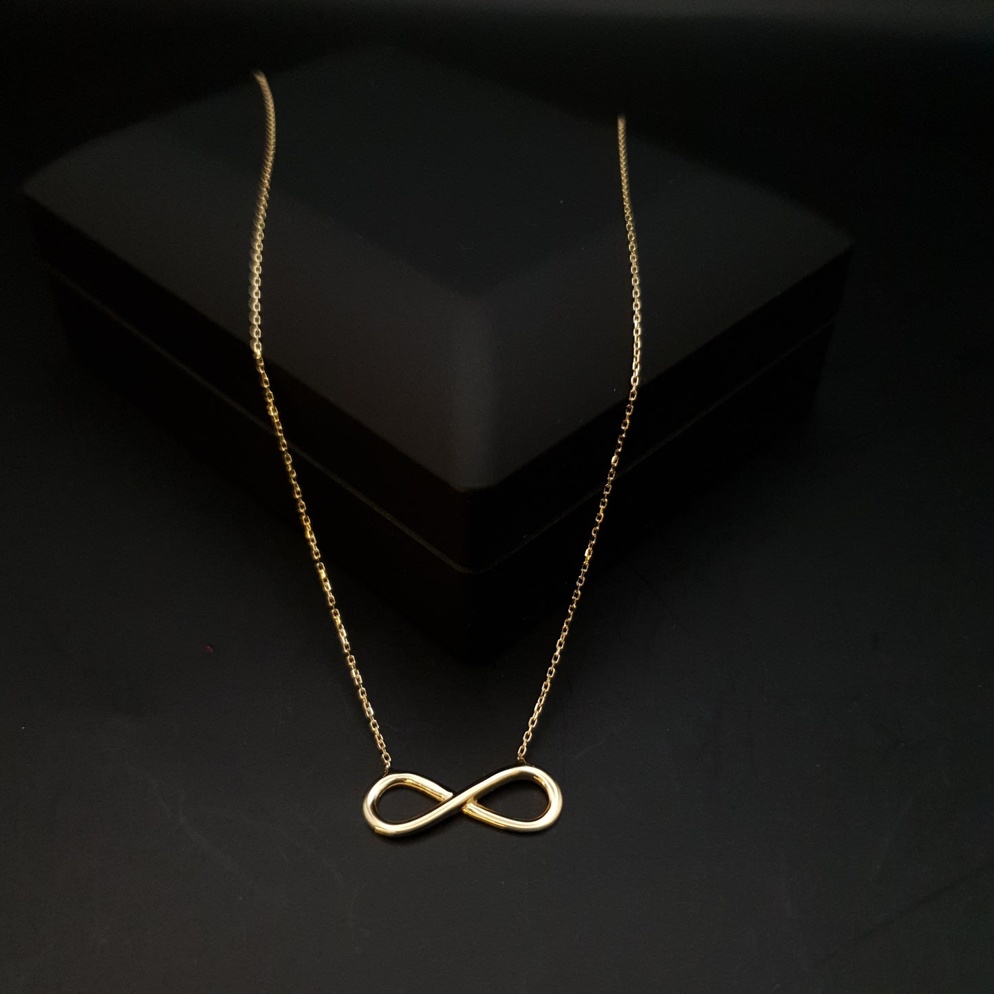 18K Real Solid Gold Infinity Necklace, Eternity Pendant, modern Design Endlessness Necklace, Touchy Fashion, Gift for Her