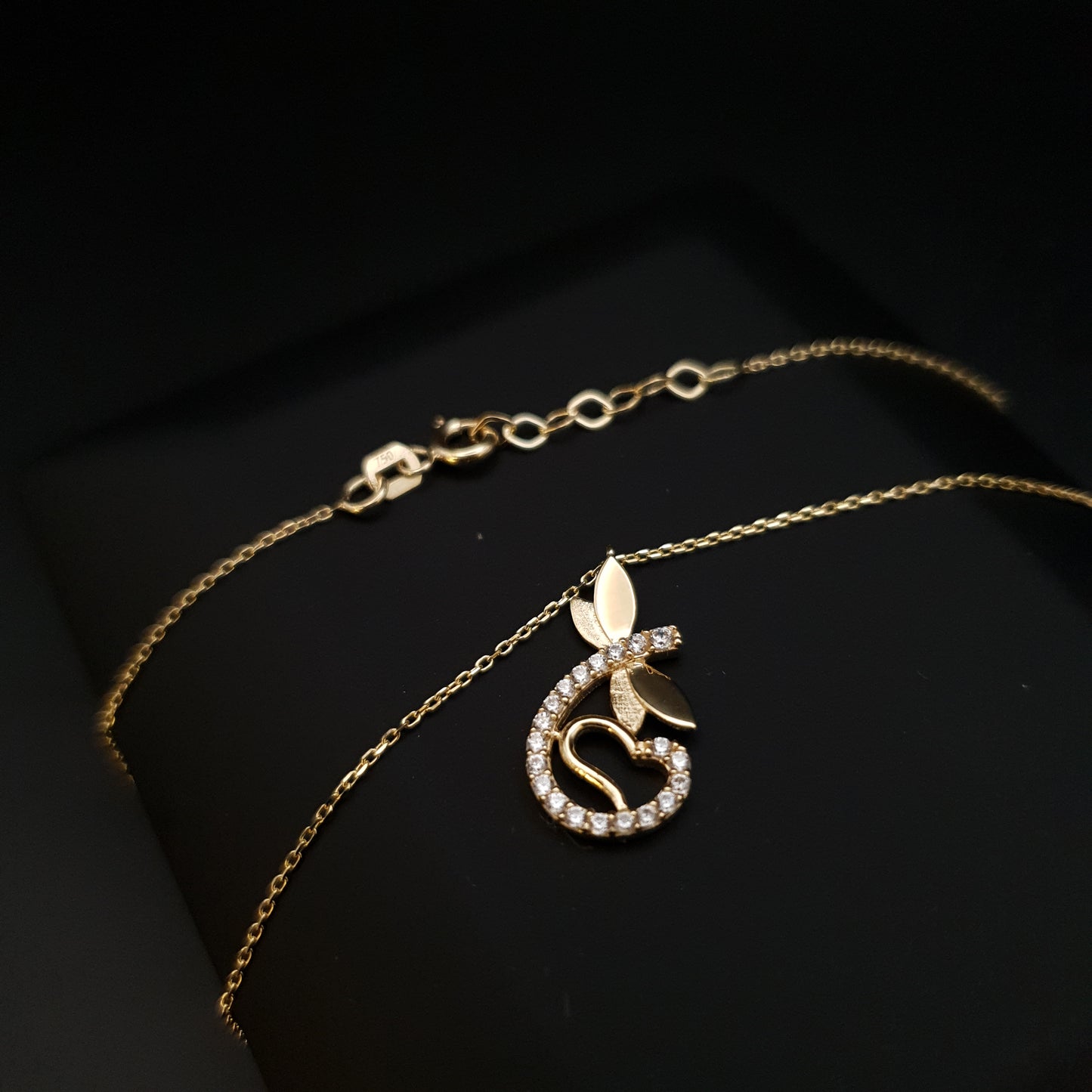 18K Real Gold Dragonfly Necklace, dragonfly Pendant, charm necklace, best gift for her, birthday gift, Delicate Gift,