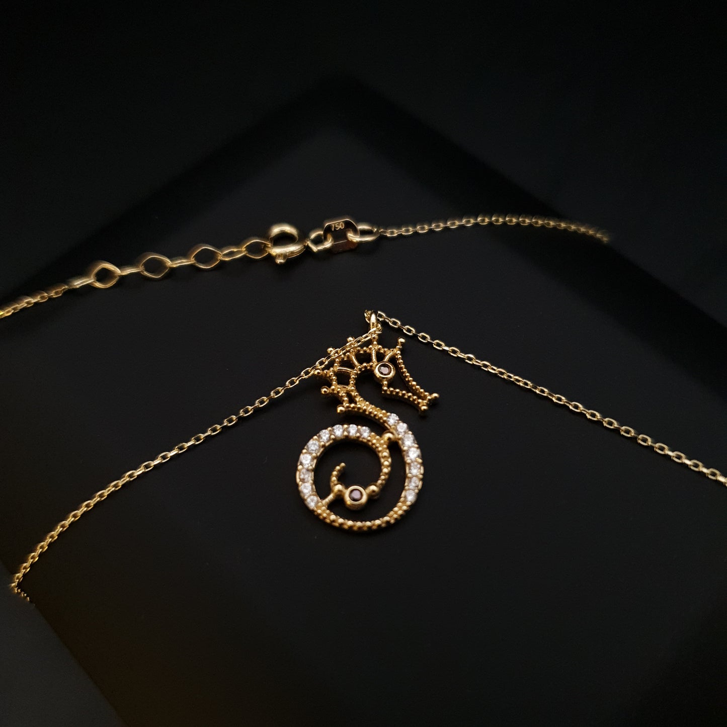 18K Real Gold Sea Horse Necklace, Sea Horse Pendant, Charm Necklace, Modern Design, Delicate design, best gift for her, birthday gift,