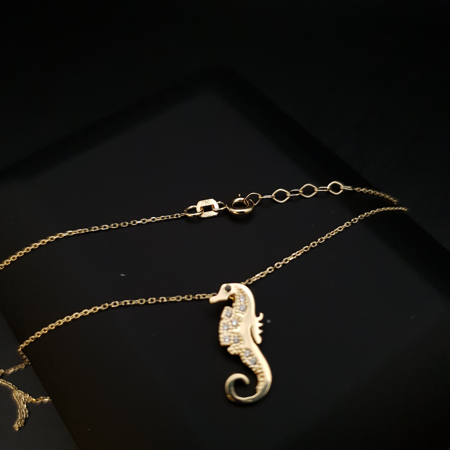 18K Real Gold Sea Horse Charm Necklace, Sea Horse Pendant, charm Necklace, best gift, birthday gift, Delicate Design,sea lovers