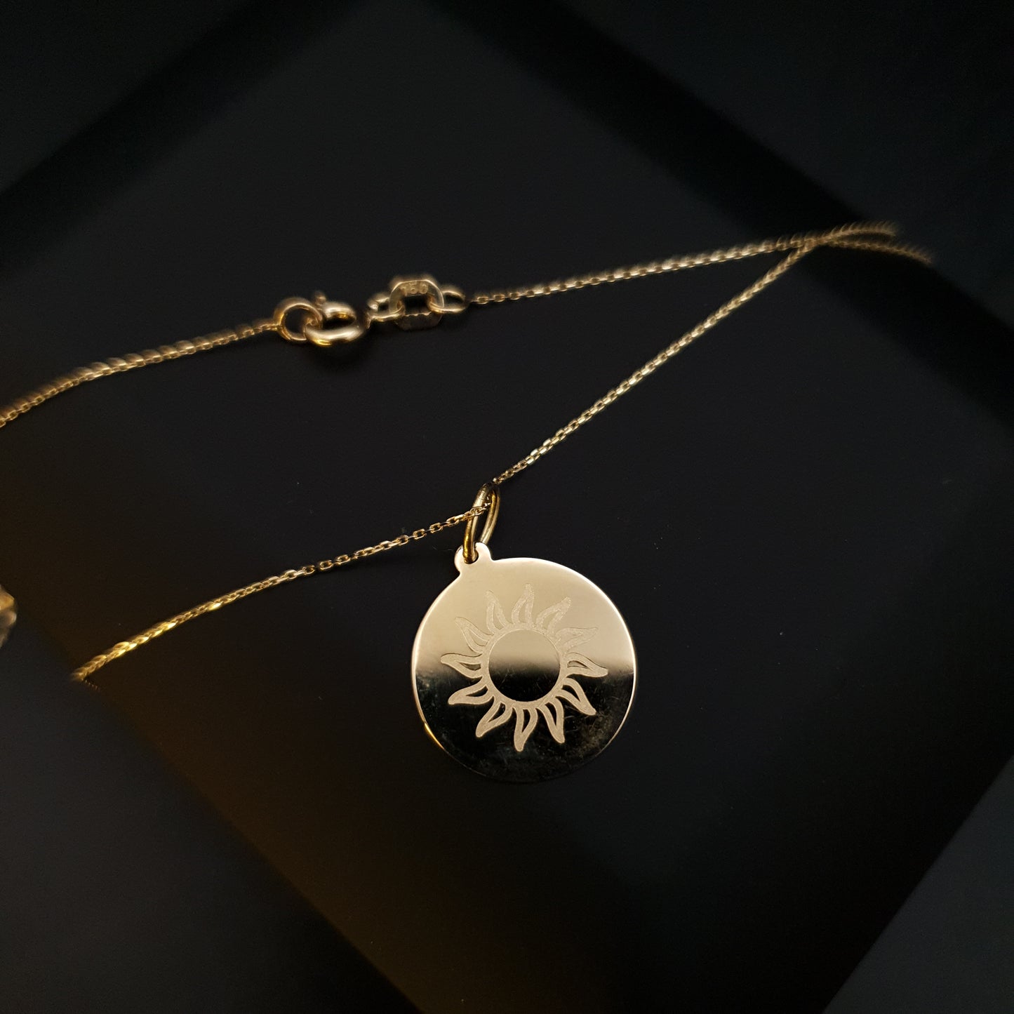 18K Real Gold Sun Symbol Necklace, Sun Symbol Pendant, Sun Charm Necklace, best gift for her, Birthday Gift, Valentine Gift,