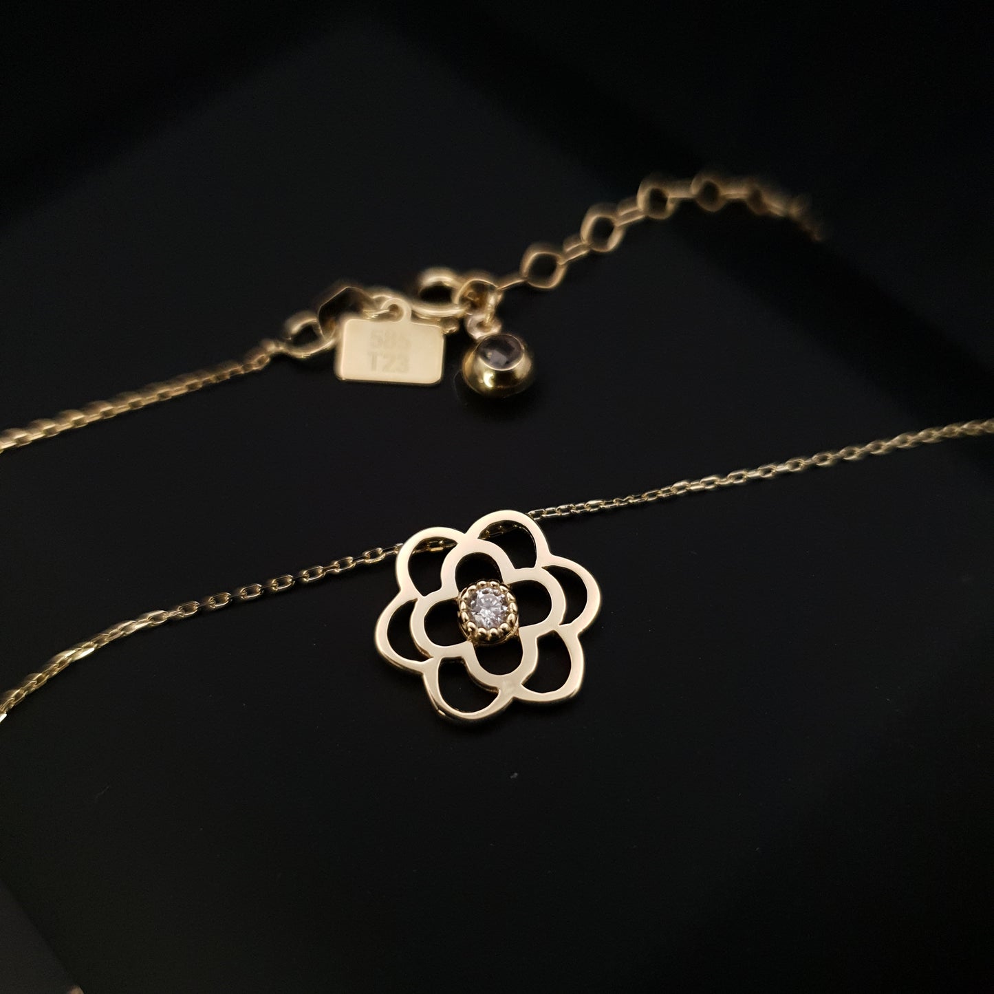 14K Real Gold Rose Floral flower Necklace, Rose Flower pendant, best gift for her, birthday gift, Floral Rose Flower,