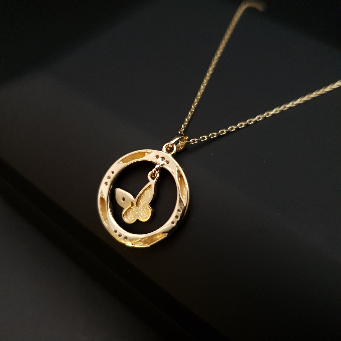 14K Real Gold Butterfly Circle Necklace, Butterfly in Circle, Butterfly Pendant, Best gift for her, birthday gift, charm necklace,
