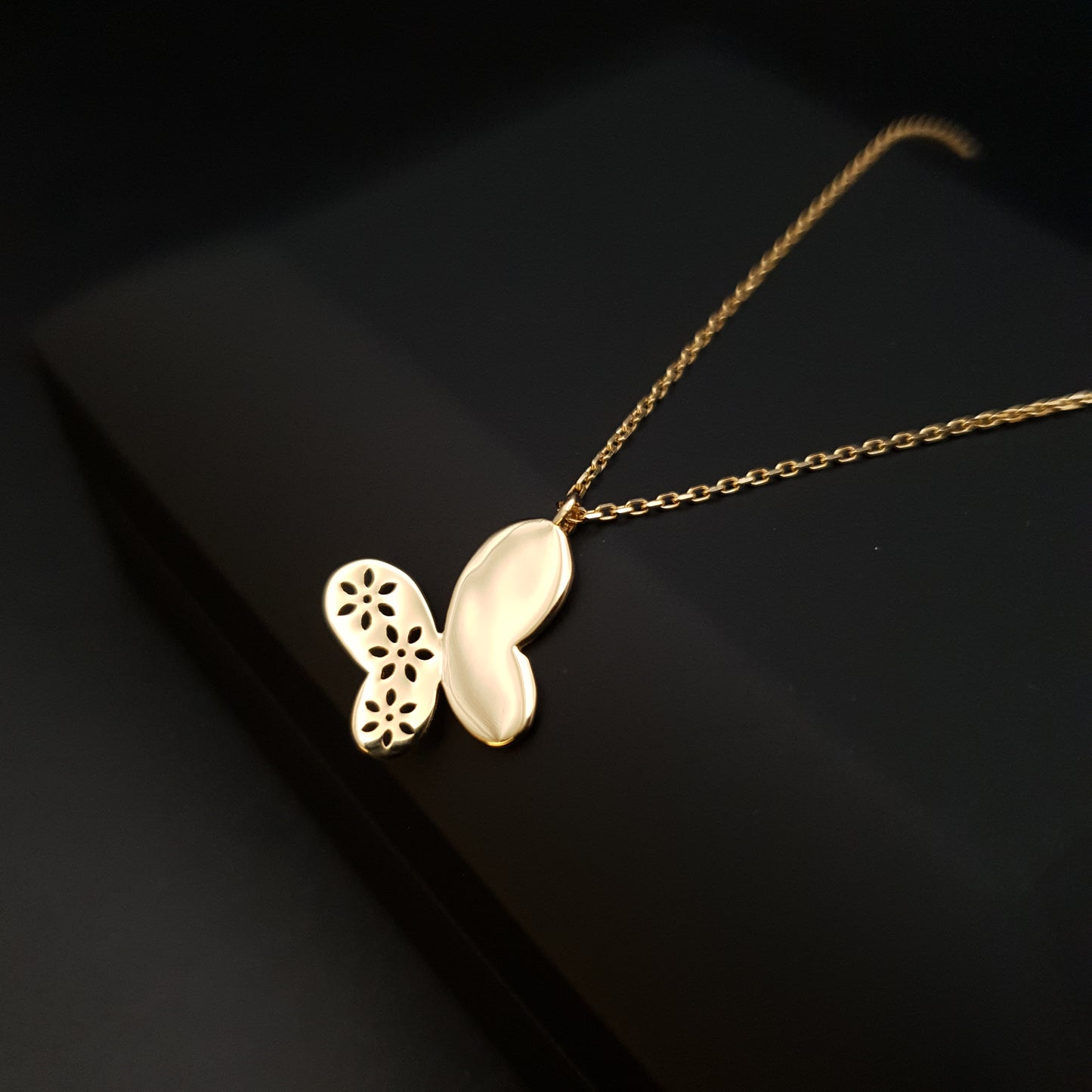 18K Real Gold Designed Butterfly Necklace, Modern Butterfly Pendants, Charm Necklace, Best Gift for Her, Birthday Gift, Gold Butterfly