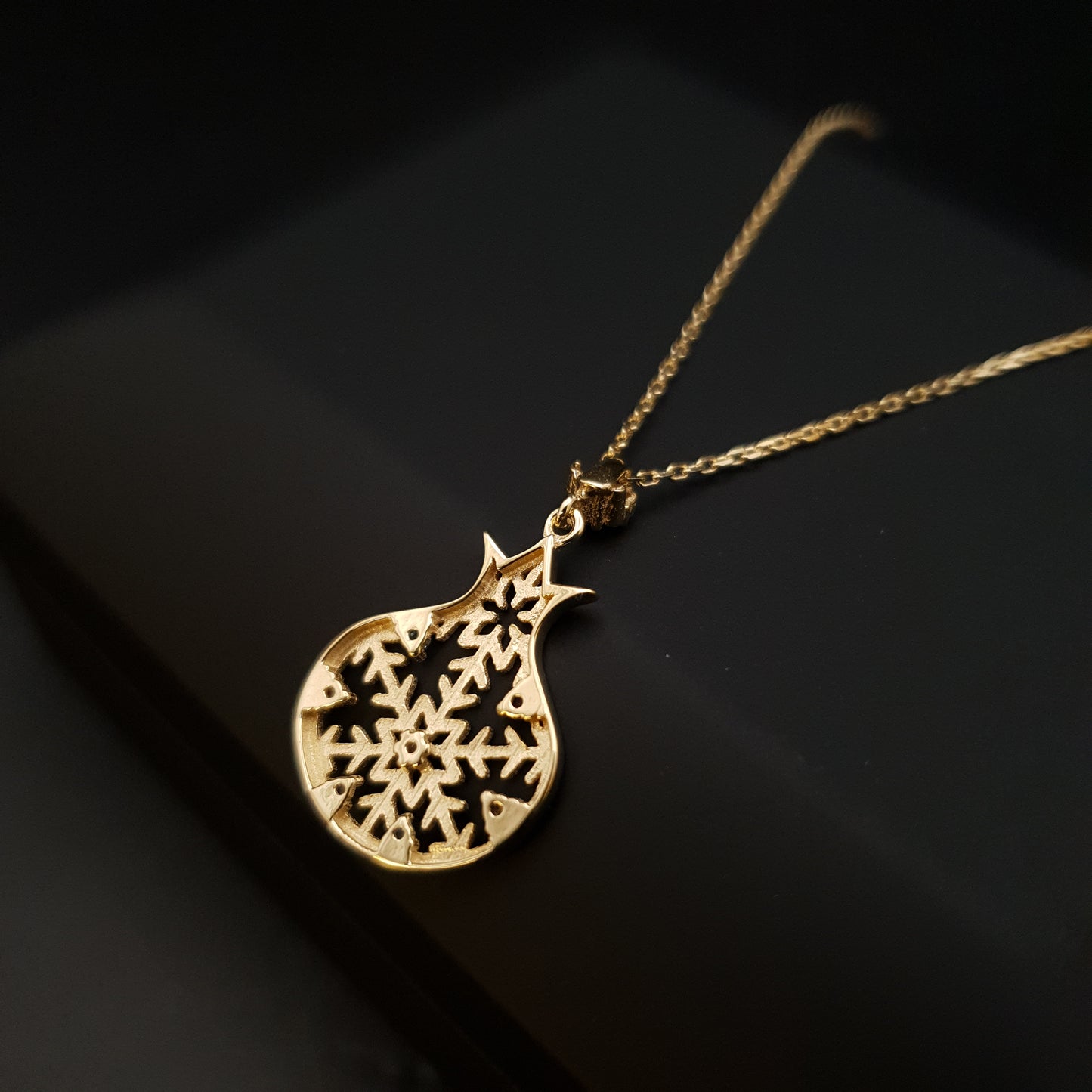 18K Real Gold Pomegranate Shaped Snowflake Necklace, Pomegranate Pendant, Snowflake Pendants, Best Gift for Her, Birthday Gift,
