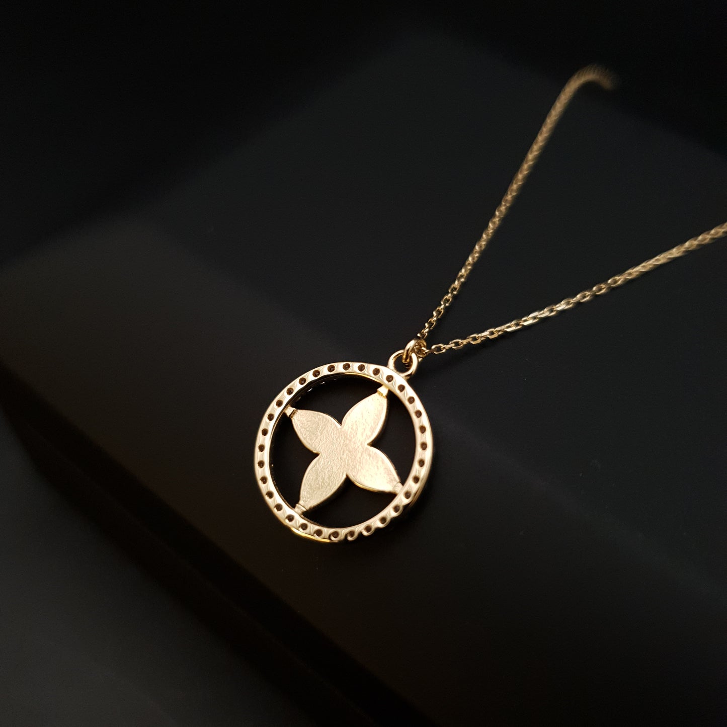 18K Real Gold Vermeil Diamond Necklace, Circle Vermeil Pendant, Best Gift for Her, Birthday Gift, Charm Necklace, Circle Shape necklace,