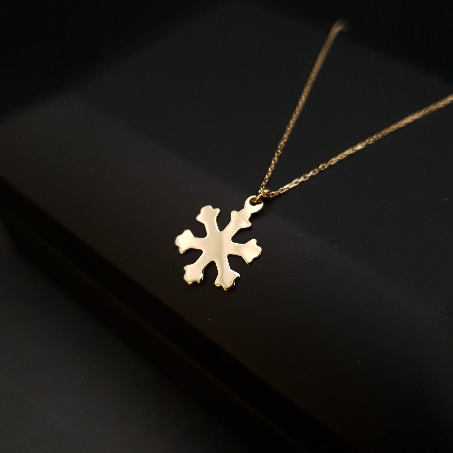 18K Real Gold SnowFlake Necklace, SnowFlake Pendant, Best Gift For Her, Birthday Gift, Charm Necklace,
