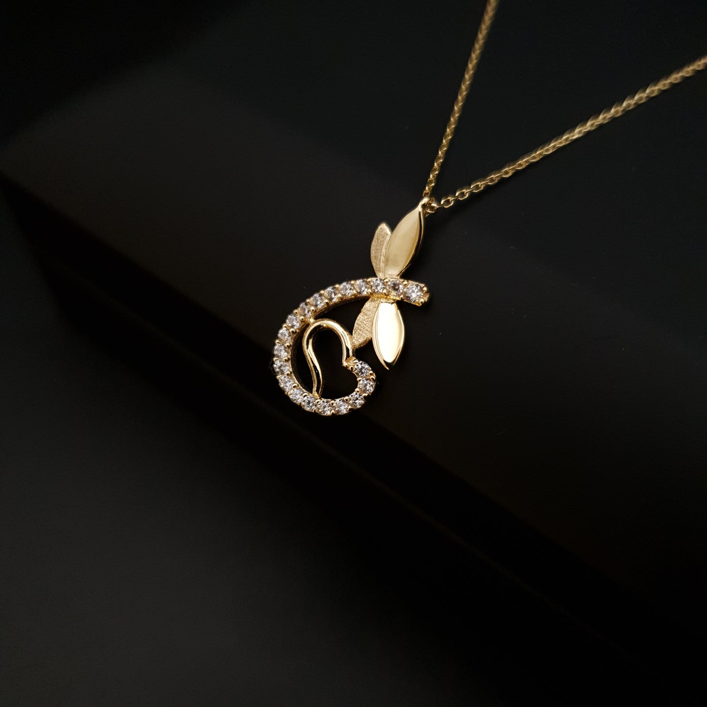 18K Real Gold Dragonfly Necklace, dragonfly Pendant, charm necklace, best gift for her, birthday gift, Delicate Gift,