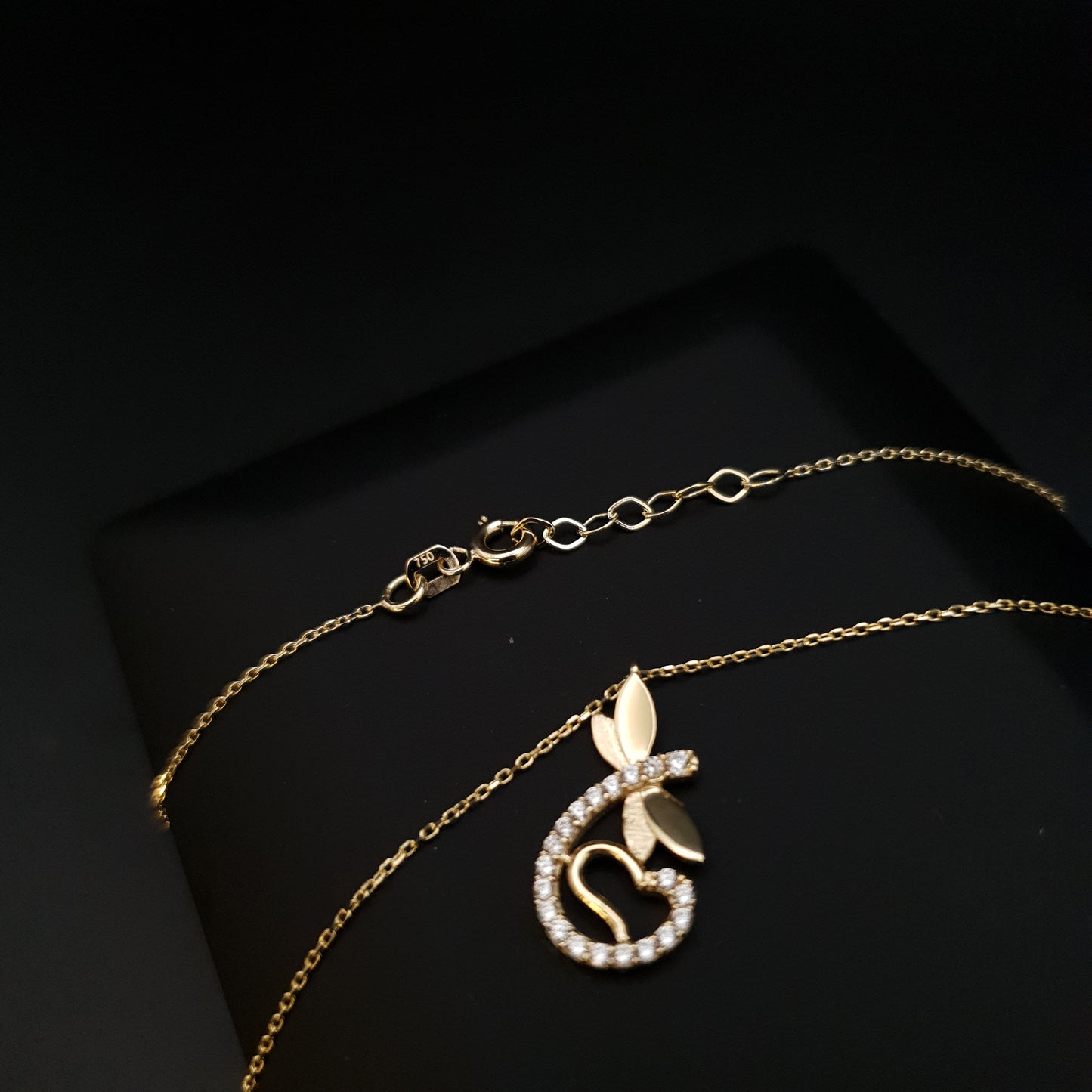 18K Real Gold Dragonfly Necklace, dragonfly Pendant, charm necklace, best gift for her, birthday gift, Delicate Gift,