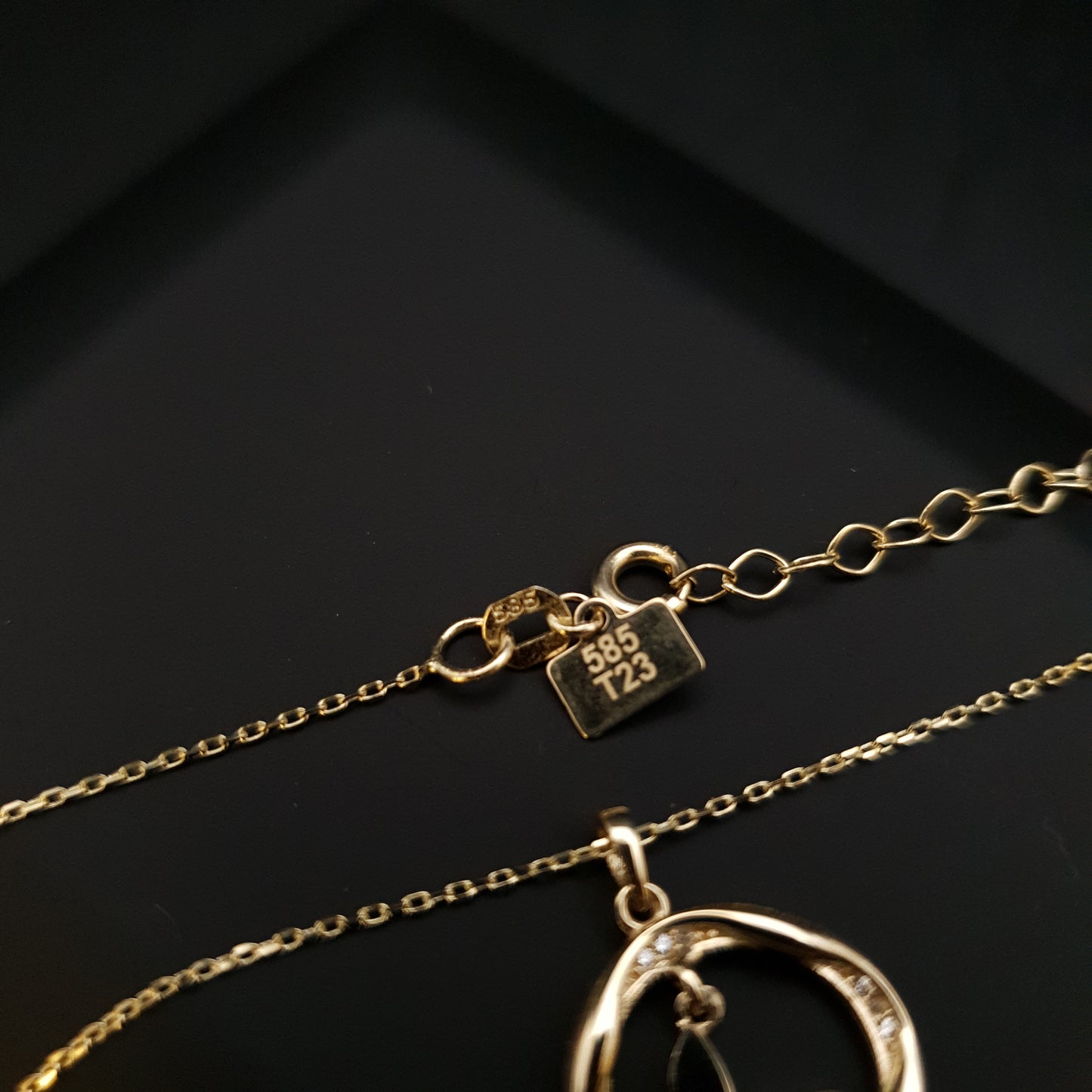 14K Real Gold Butterfly Circle Necklace, Butterfly in Circle, Butterfly Pendant, Best gift for her, birthday gift, charm necklace,