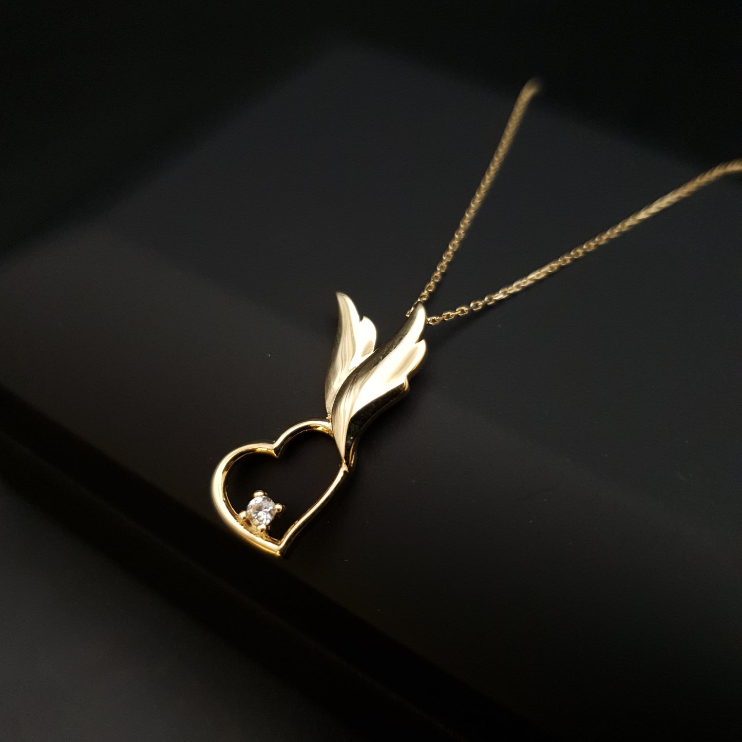 18K Real Gold Winged Heart Necklace with diamond, Winged Heart Pendant, Charm Necklace, Best Gift for Her, Gold Heart with Wings,
