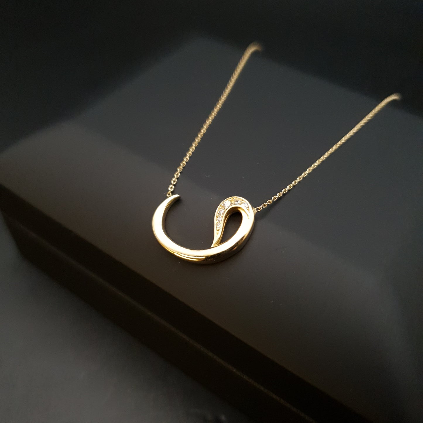 18K Real Gold Vav Letter Necklace, V Letter in Persian, Vav Letter Pendant, V letter in Persian, Best gift for her, Birthday gift
