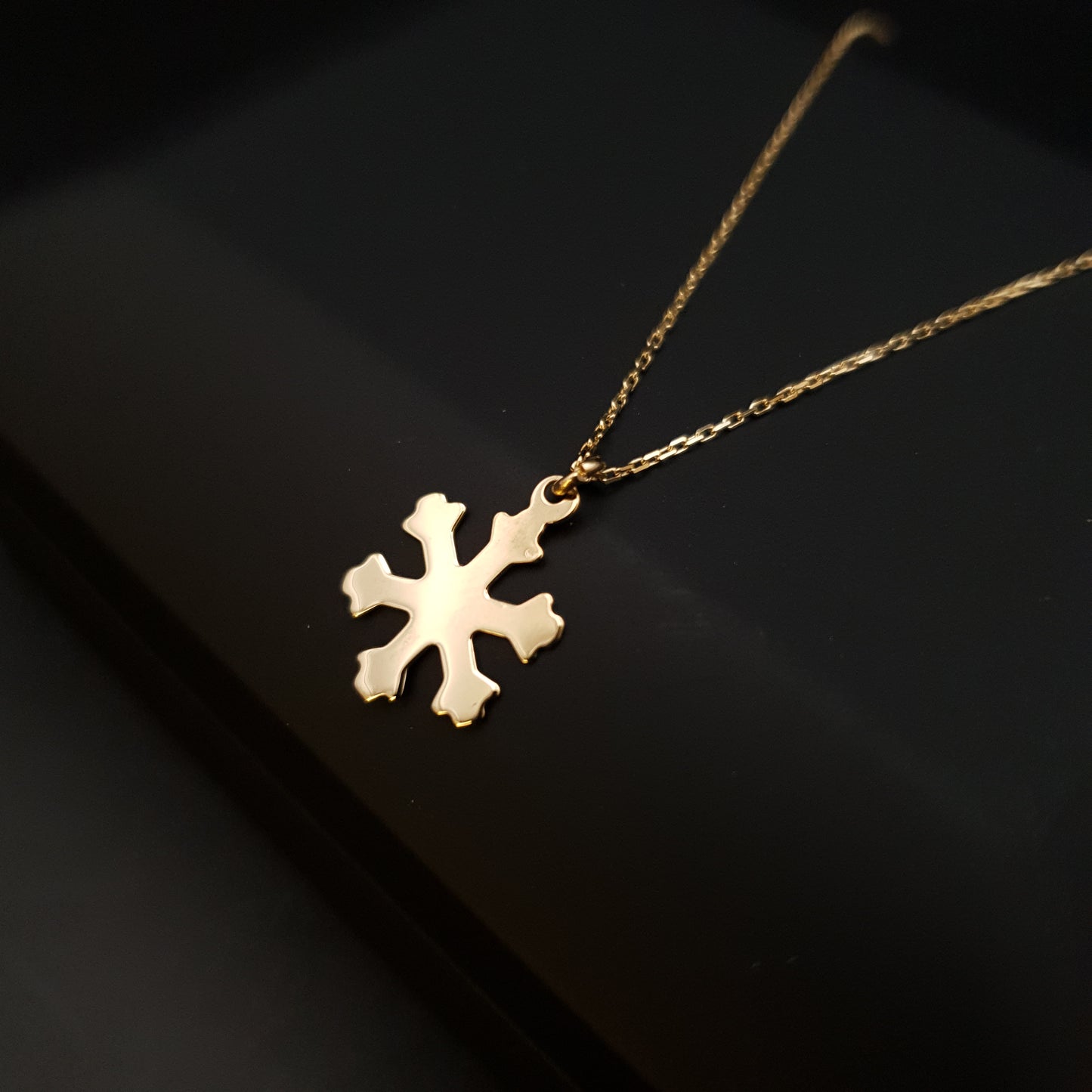 18K Real Gold SnowFlake Necklace, SnowFlake Pendant, Best Gift For Her, Birthday Gift, Charm Necklace,