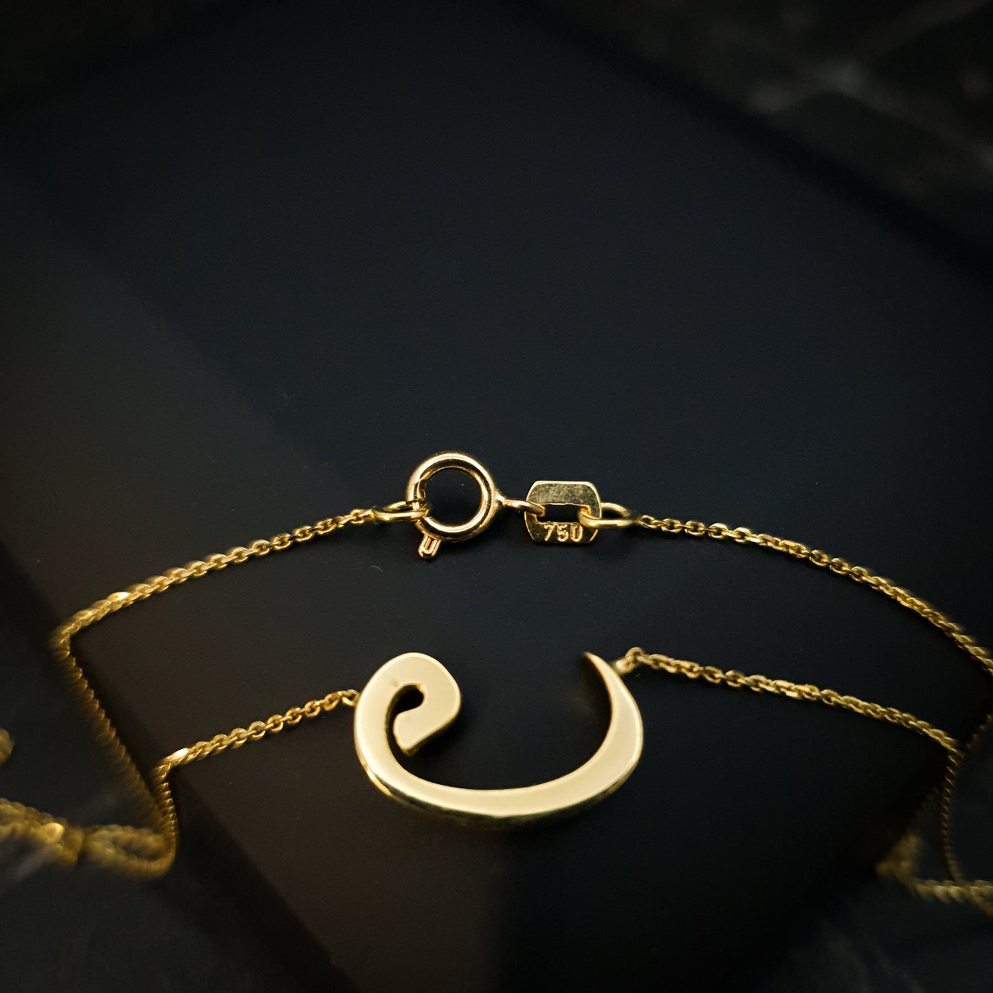 18K Real Gold Vav Letter Necklace, V Letter in Persian, Vav Letter Pendant, V letter in Persian & Arabic, Best gift for her, Birthday gift,